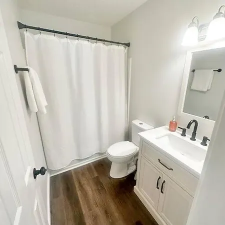 Modern Rocket City Condo -- 3 Min To Mid-City Huntsville Extérieur photo